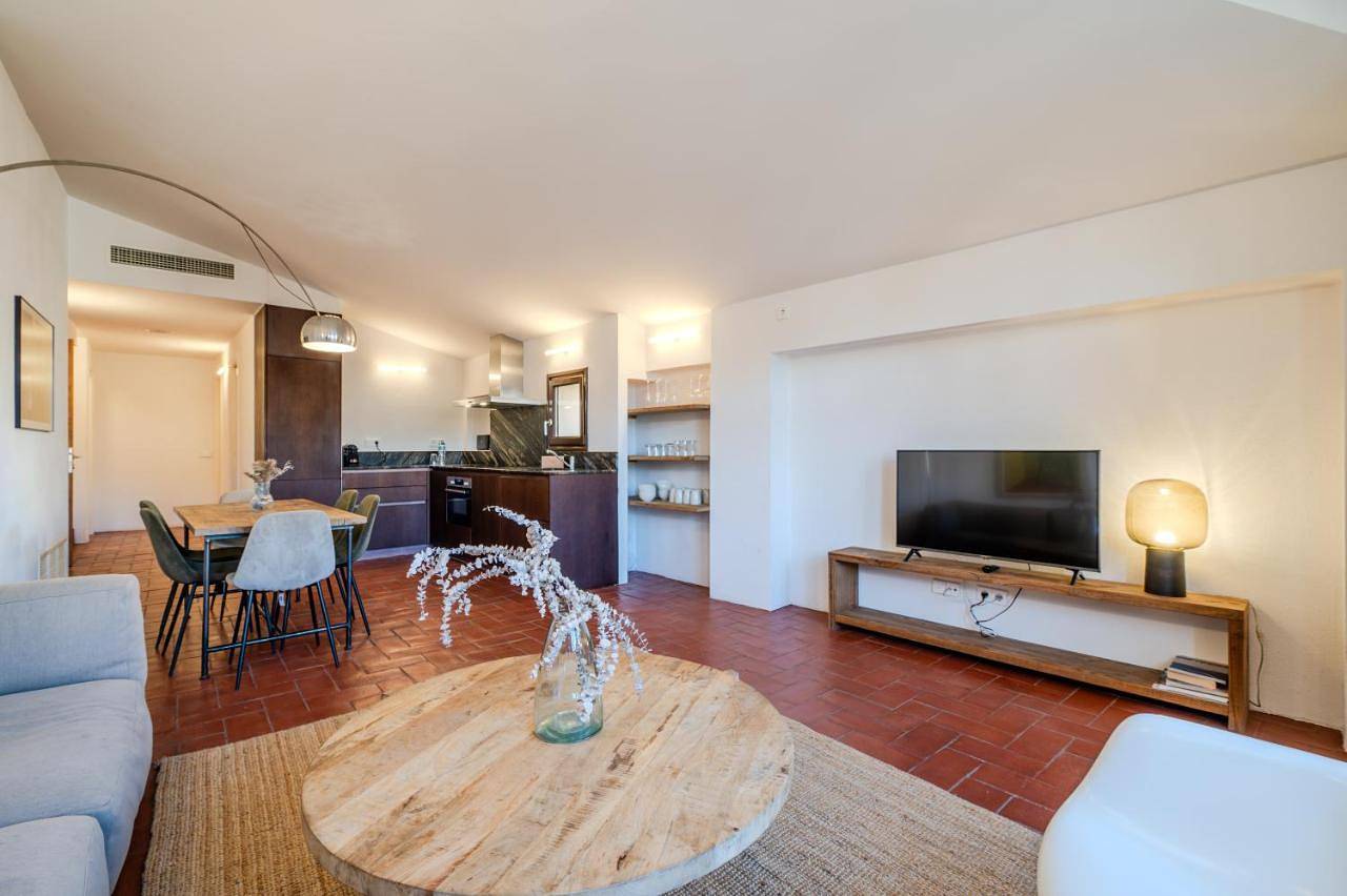 Ganze Wohnung, Two-Bedroom Apartment in Girona, Gironès
