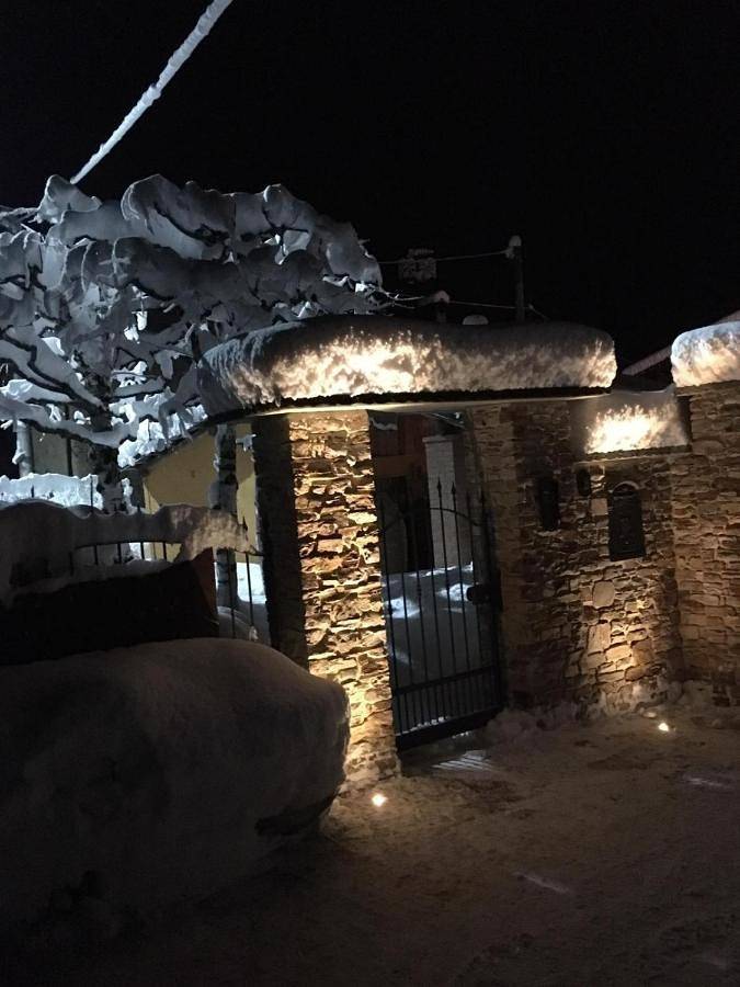 Location de vacances pour 2 personnes, avec jardin et vue à Bernezzo - 4