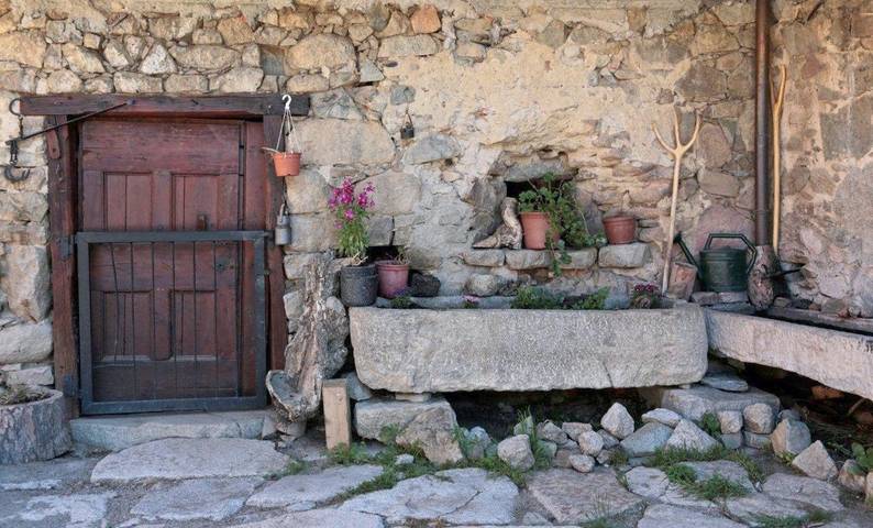 Casa rural para 5 personas, con Balcón y Terraza además de Jacuzzi y Jardín en Baixa Cerdanya - 3