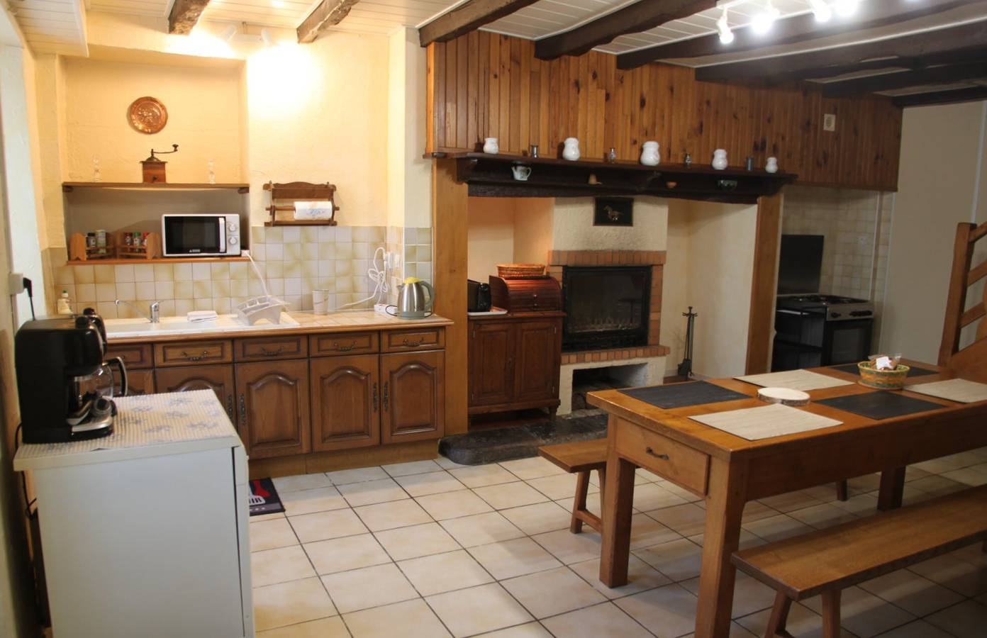 Gîte du Cayla, ancienne maison de ferme, à Jussac in Jussac, Région d'Aurillac