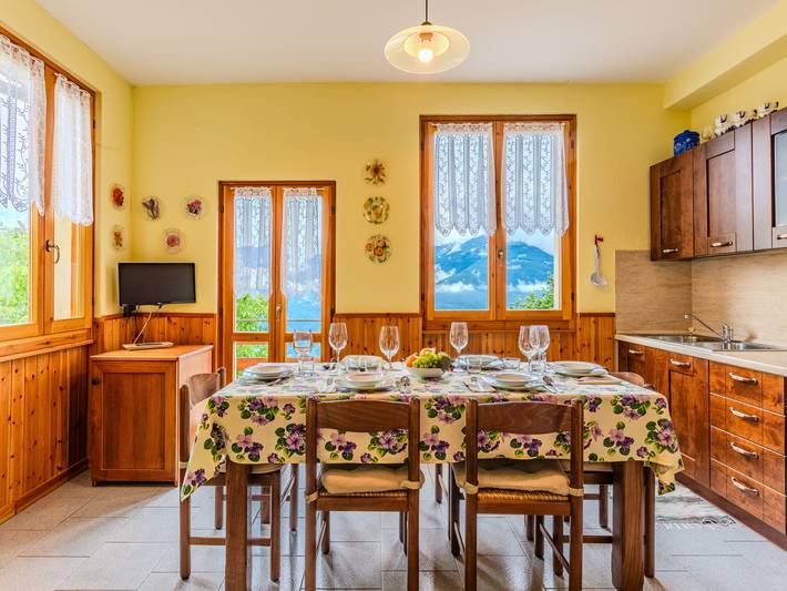 Casa Rita in Poira (Civo), Civo