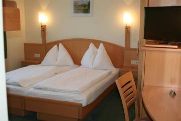 Pension for 4 People in Salzburg, Salzburg region, Photo 3