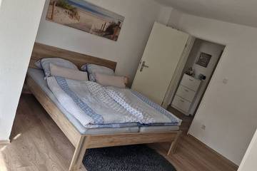 Ferienwohnung für 4 Personen, mit Garten und Whirlpool sowie Balkon, mit Haustier in Kleve
