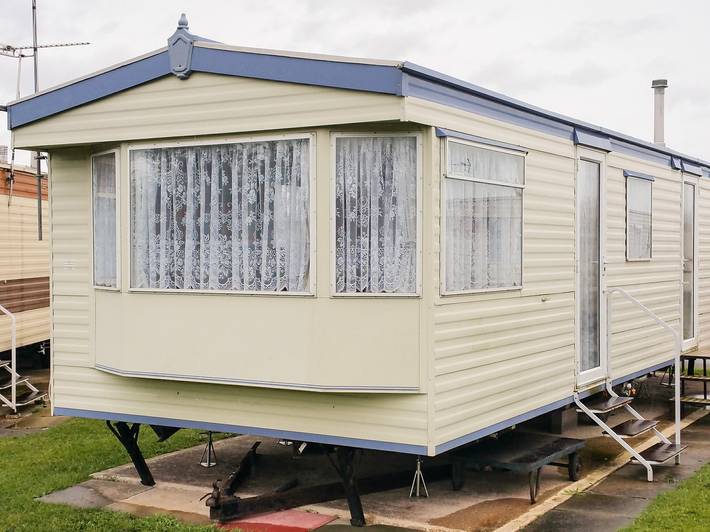 Caravan for 5 people, with garden in Towyn