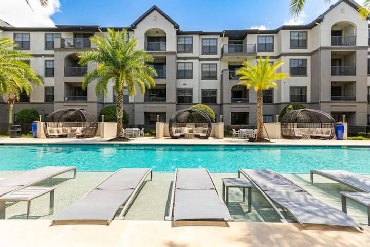Apartamento para 2 personas, con piscina y balcón en Houston