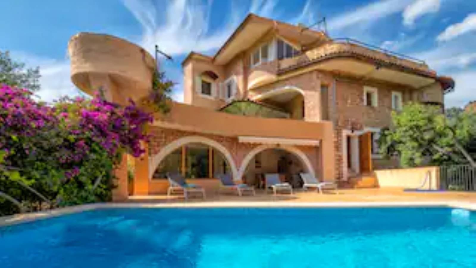 Villa 'Sol y Montes' avec vue sur les montagnes, piscine privée et Wi-Fi in Fornalutx, Majorque de l'Ouest