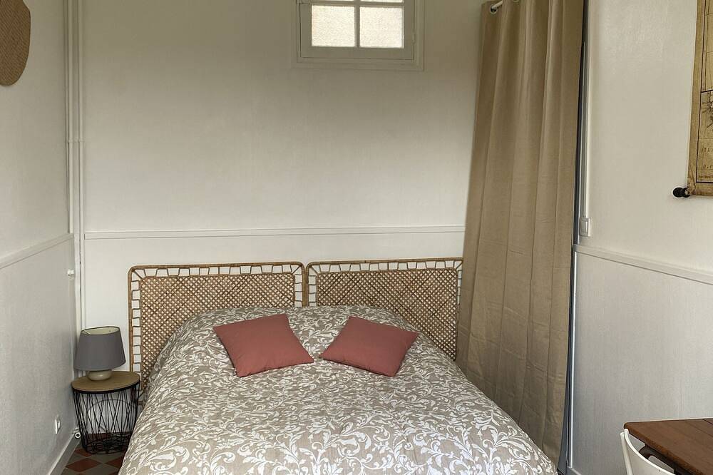 Appartement entier, Studio indépendant avec jardin et stationnement dans charmante propriété in Méry-sur-Oise, Val-d'Oise