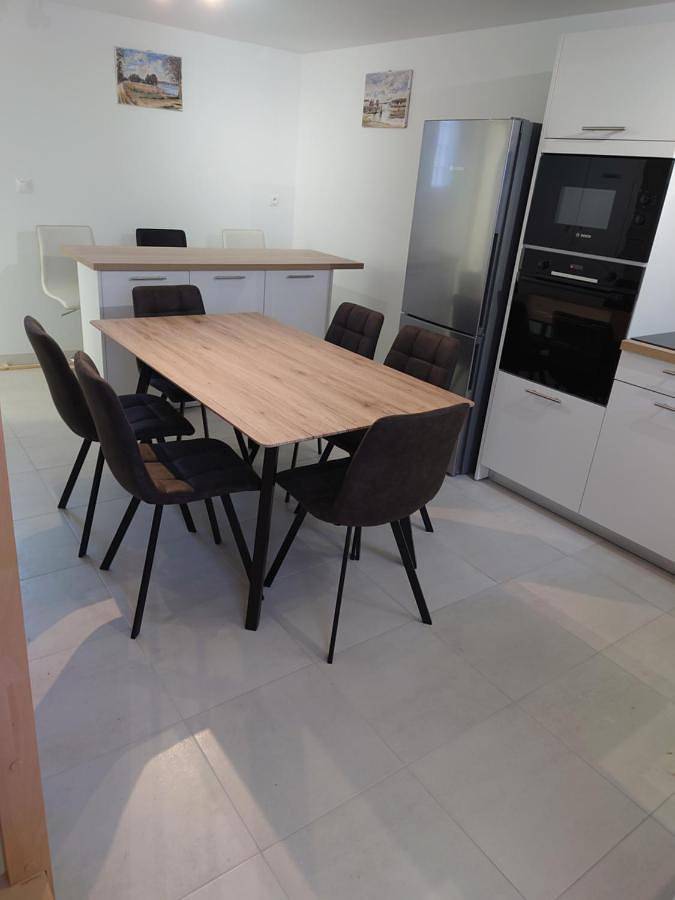 Location de vacances pour 6 personnes, avec jardin à Chilleurs-aux-Bois