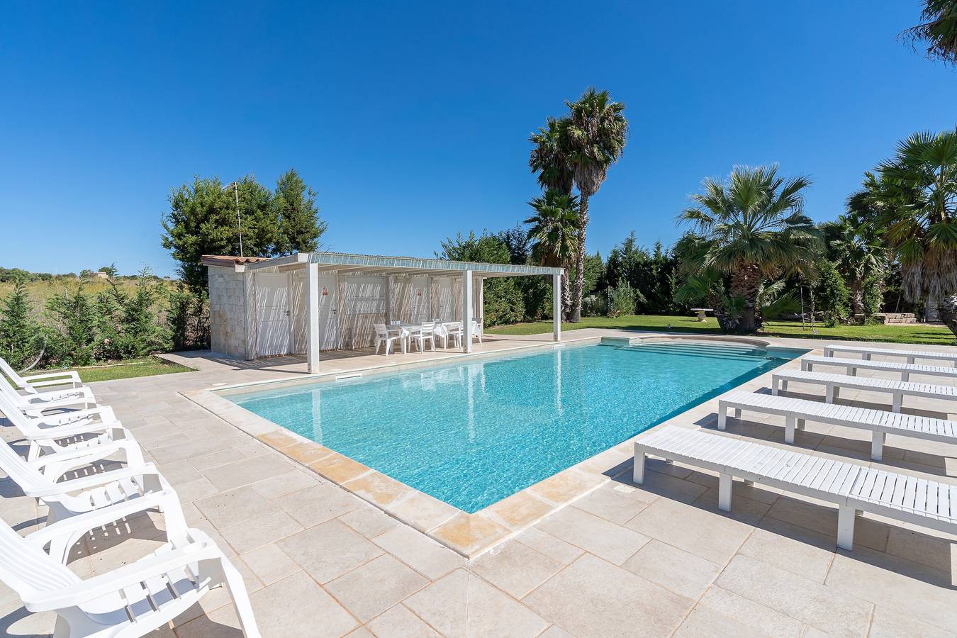 Appartamento '3 Twins Suite Portopalo' con Giardino in Comune e Aria Condizionata in Portopalo di Capo Passero, Siracusa e dintorni