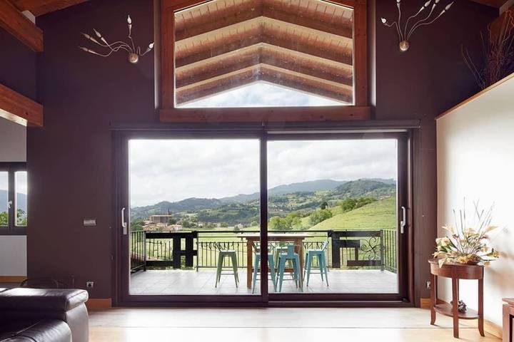 Casa de vacaciones para 8 personas, con vistas además de piscina y jardín en Guipúzcoa - 2