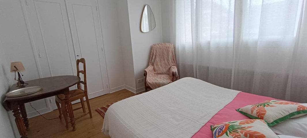 Appartement de vacances pour 2 personnes, avec jacuzzi ainsi que terrasse et jardin