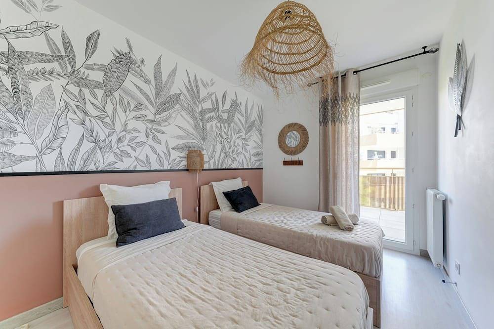 Appartement entier, 60m2 + terrasse + parking sécurisé proche Eurexpo in Saint-Priest, Lyon et ses environs
