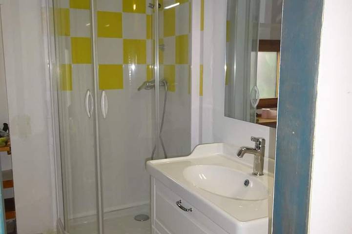 Location de vacances pour 2 personnes, avec jardin à Guimaëc - 3