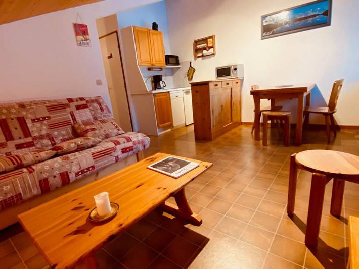 Ganze Wohnung, Ruhige 2-Zimmer-Wohnung im Aravis-Tal mit Balkon und Garage in La Clusaz in La Clusaz, Annecy und Umgebung