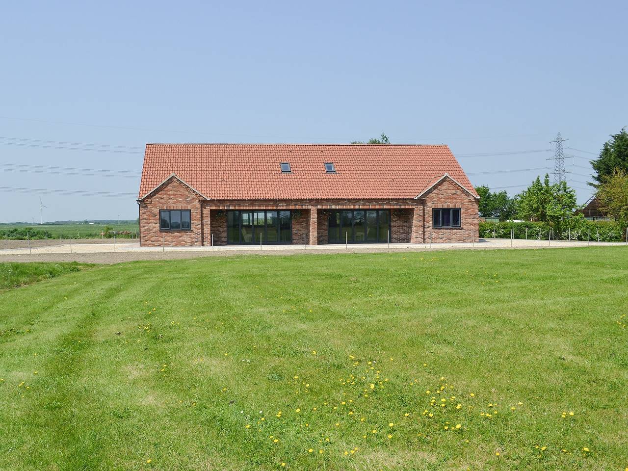 Lucy's Lodge - Ukc2202 in Doddington and Whisby, Lincolnshire