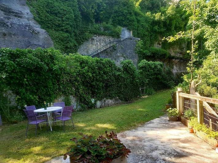 Appartement de vacances pour 2 personnes, avec vue sur le lac ainsi que terrasse et vue
