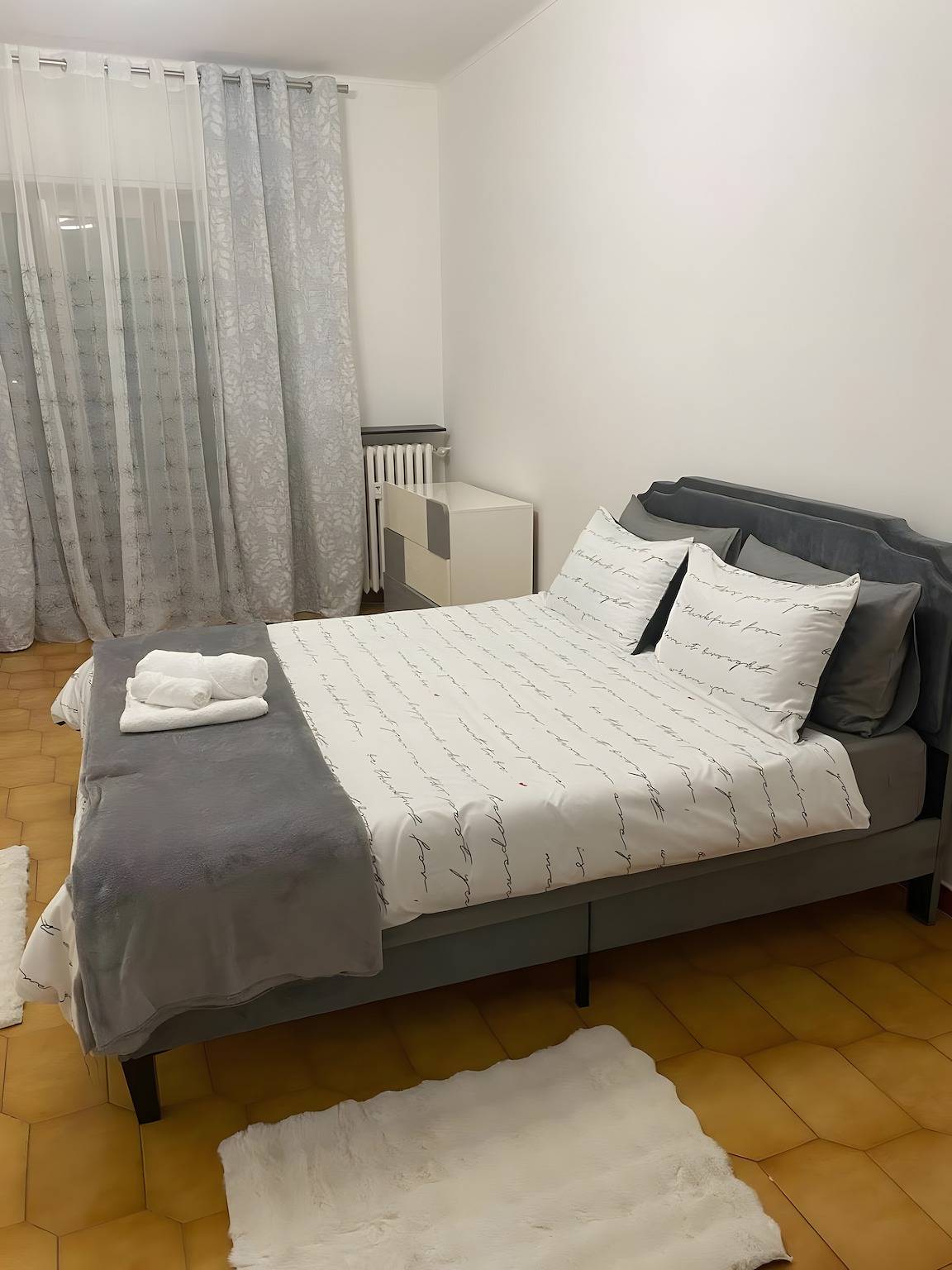 Ganze Wohnung, Apartment 'Isabella' mit Balkon, Wlan und Klimaanlage in Intra (Verbania), Comune di Verbania