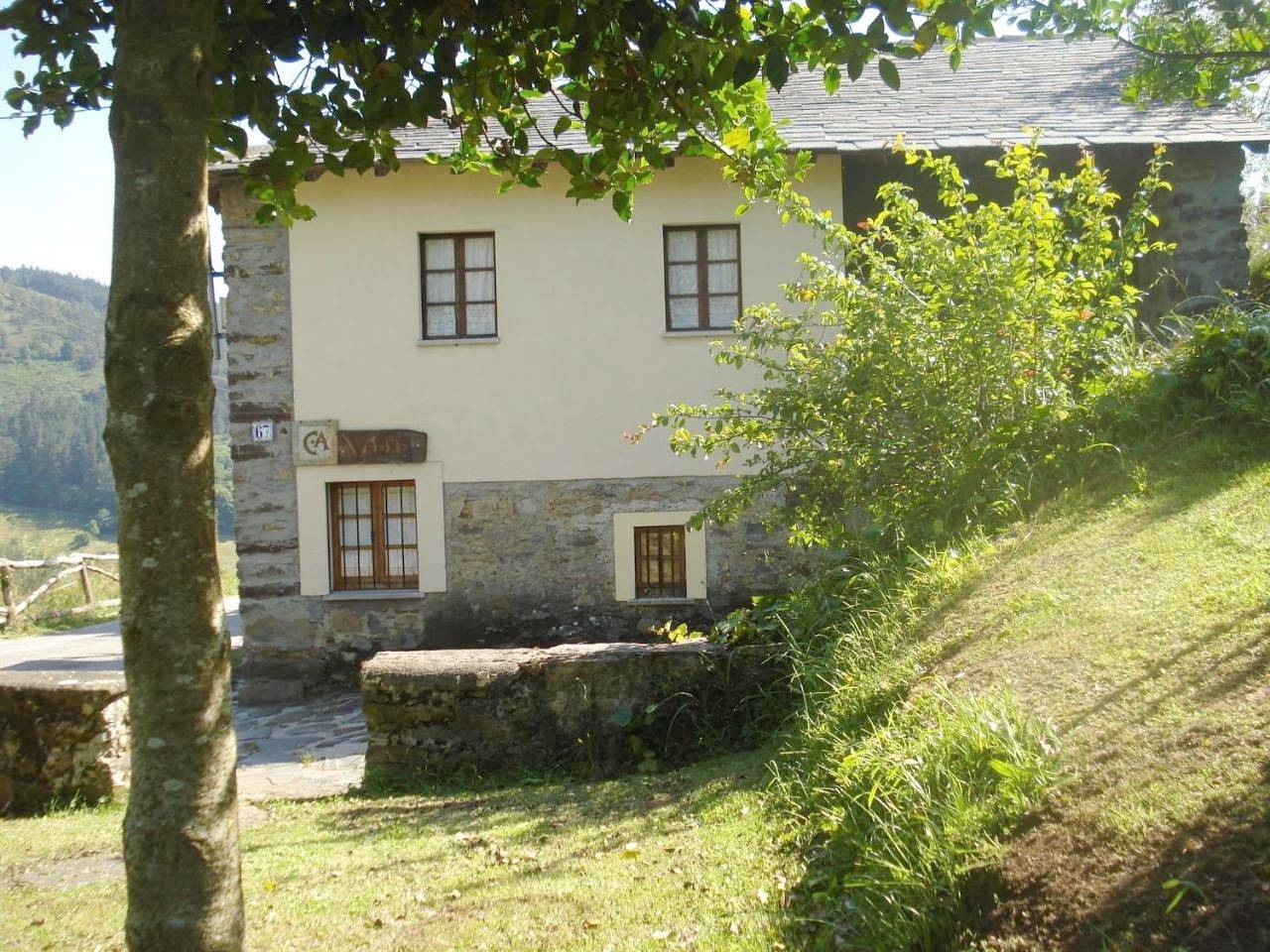Casa de Aldea Vache in Tineo, Costa Verde