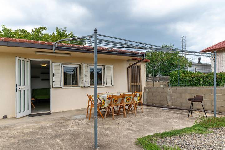 Ferienhaus für 5 Personen, mit Garten in Frankreich
