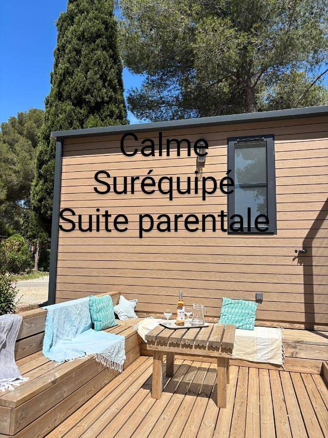Camping pour 6 personnes, avec jardin et piscine