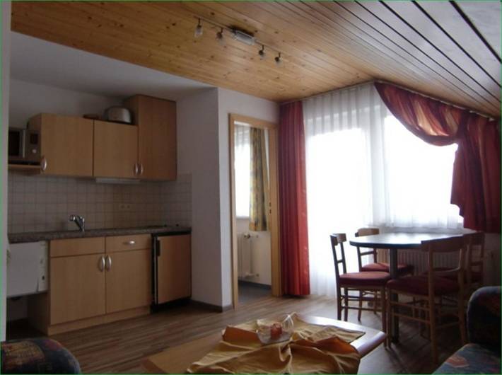 Gîte pour 3 personnes, avec jardin et balcon à Bonndorf im Schwarzwald - 2