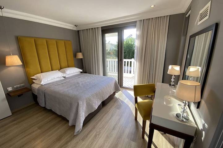 Stijlvolle, moderne villa, luchthaventransfer bij aankomst en luxe welkomstpakket in Fethiye (stad), Turkse Egeïsche Zee
