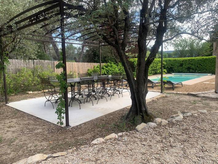 Location de vacances pour 10 personnes, avec jardin ainsi que piscine et vue à Saint-Marcellin-lès-Vaison - 2