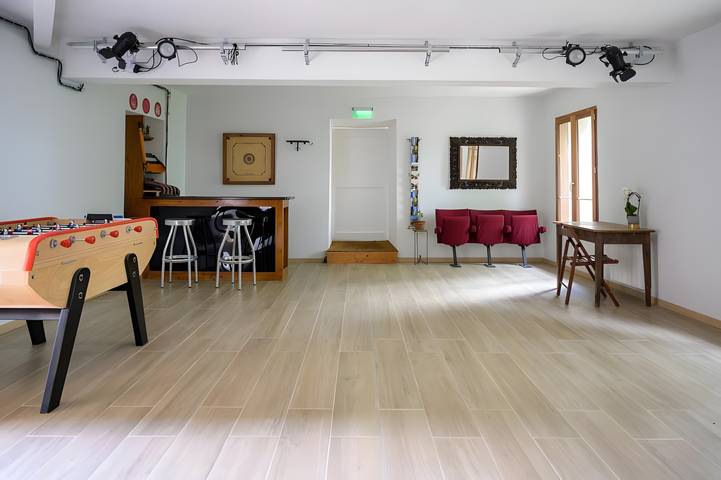Gîtes de la Soulondre : maison de vacances avec vue montagne, piscine partagée et Wi-Fi in Lodève, Région de Lodève