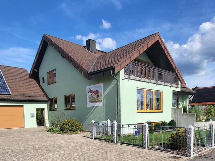 Ferienwohnung für 9 Personen, mit Balkon und Ausblick