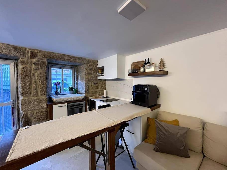 Two-Bedroom House in Villanueva de Arosa, Rias Baixas