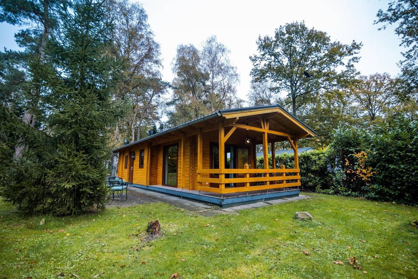 Sfeervol chalet voor 2 personen met sauna op vakantiepark in Markelo in Markelo, Twente