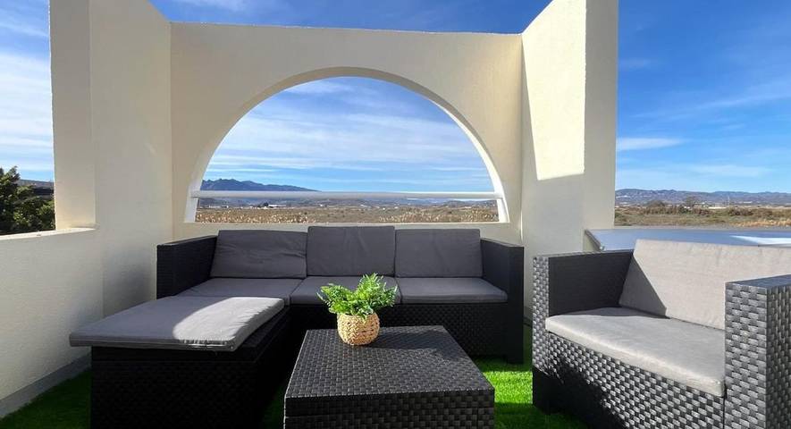 Apartamento de vacaciones para 4 personas, con piscina para niños y vistas además de jardín y piscina, Se admiten mascotas - 1