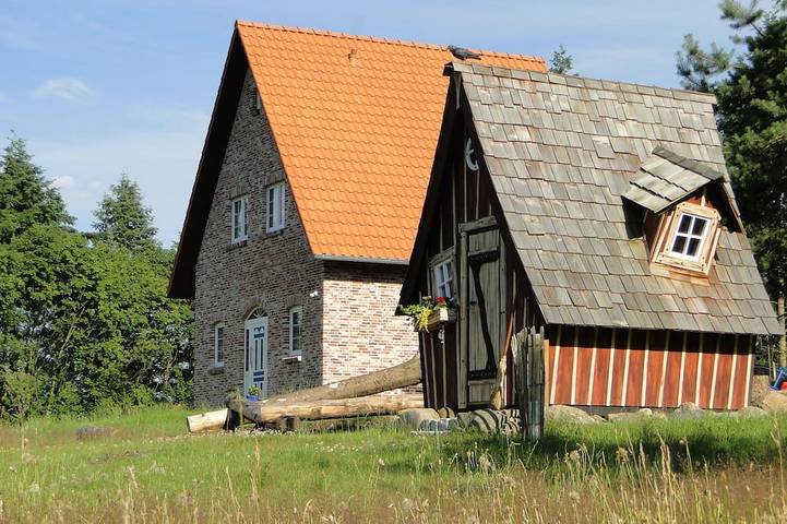 Ferienhaus für 6 Personen, mit Garten und Sauna in Bispingen