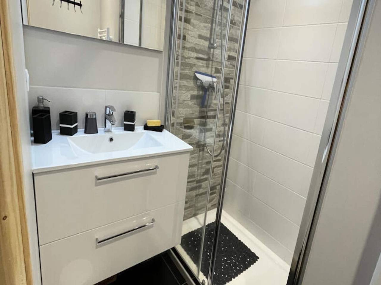 Appartement entier, Chalet en Auvergne près des Pistes in Le Lioran, Laveissière