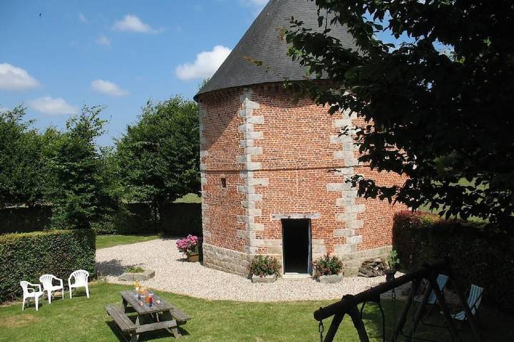 Maison de vacances pour 2 personnes, avec Terrasse ainsi que Jardin et Piscine