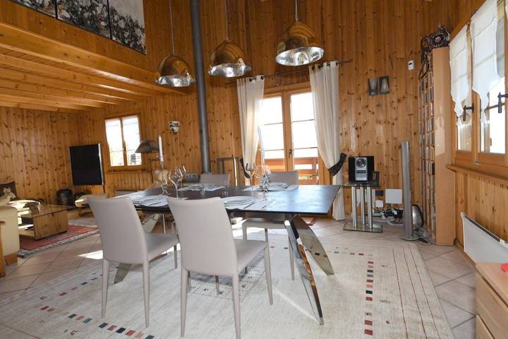 Gîte pour 6 personnes, avec vue et jardin, animaux acceptés à Savièse - 4