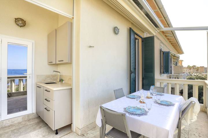 Appartamento intero, 6 Posti Letto - Del Duca - 🌊 Fronte mare: attico di lusso con vista tramonto in San Vincenzo, Costa degli Etruschi