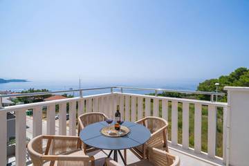 Holiday Letting for 5 People in Dubrovnik, Grad Dubrovnik, Photo 2