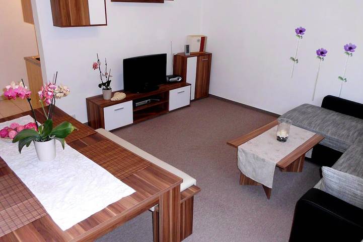 Ferienwohnung für 5 Personen, mit Garten in Sietow