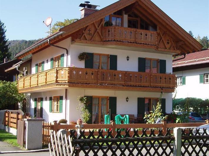 Ferienwohnung für 4 Personen, mit Terrasse im Mittenwald - 3