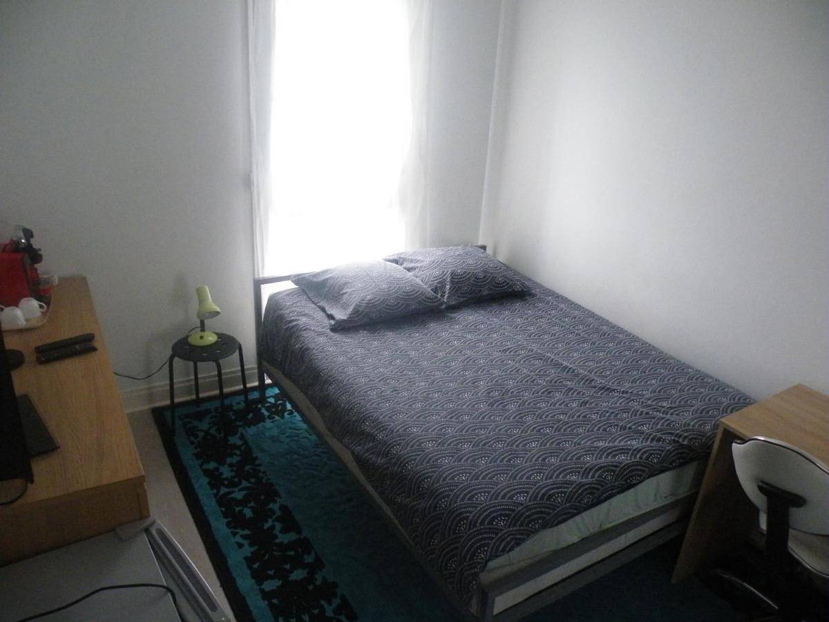 Appartement entier, Two-Bedroom Apartment in Le Mée-sur-Seine, Seine-et-Marne