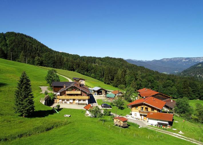 Ferienwohnung für 4 Personen, mit Balkon und Terrasse in Obersalzberg - 3