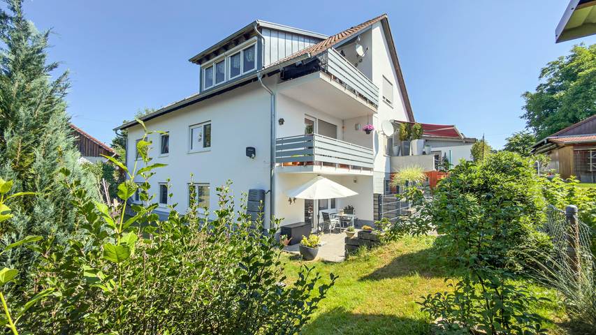 Geheel appartement, Appartement 'Carmen' met privéterras, tuin en wifi in Bos (vegetatie), Region Bodensee-Oberschwaben