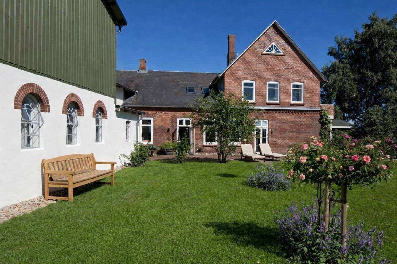 Ganze Wohnung, Tolle und ruhige Wohnung mit Blick auf den Hausteich in Westerholz, Schleswig-Flensburg