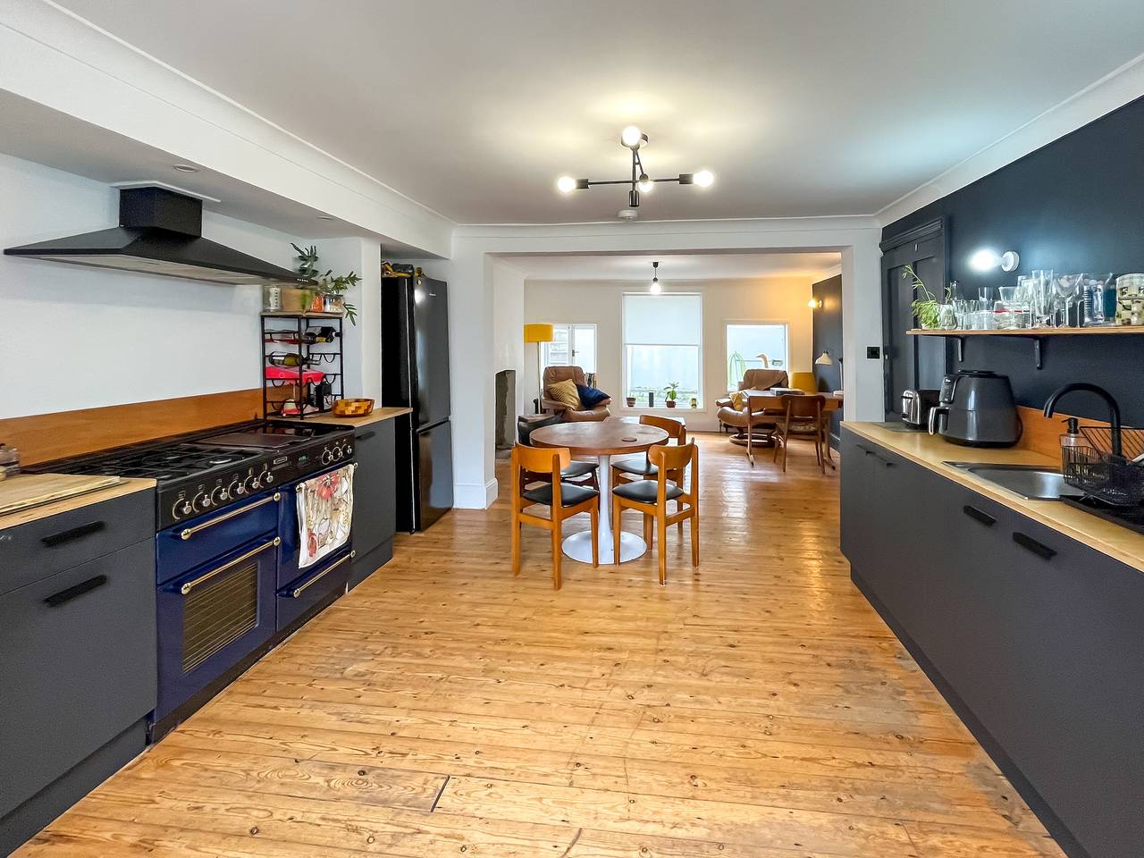 Prospect House in Botany Bay, Kent