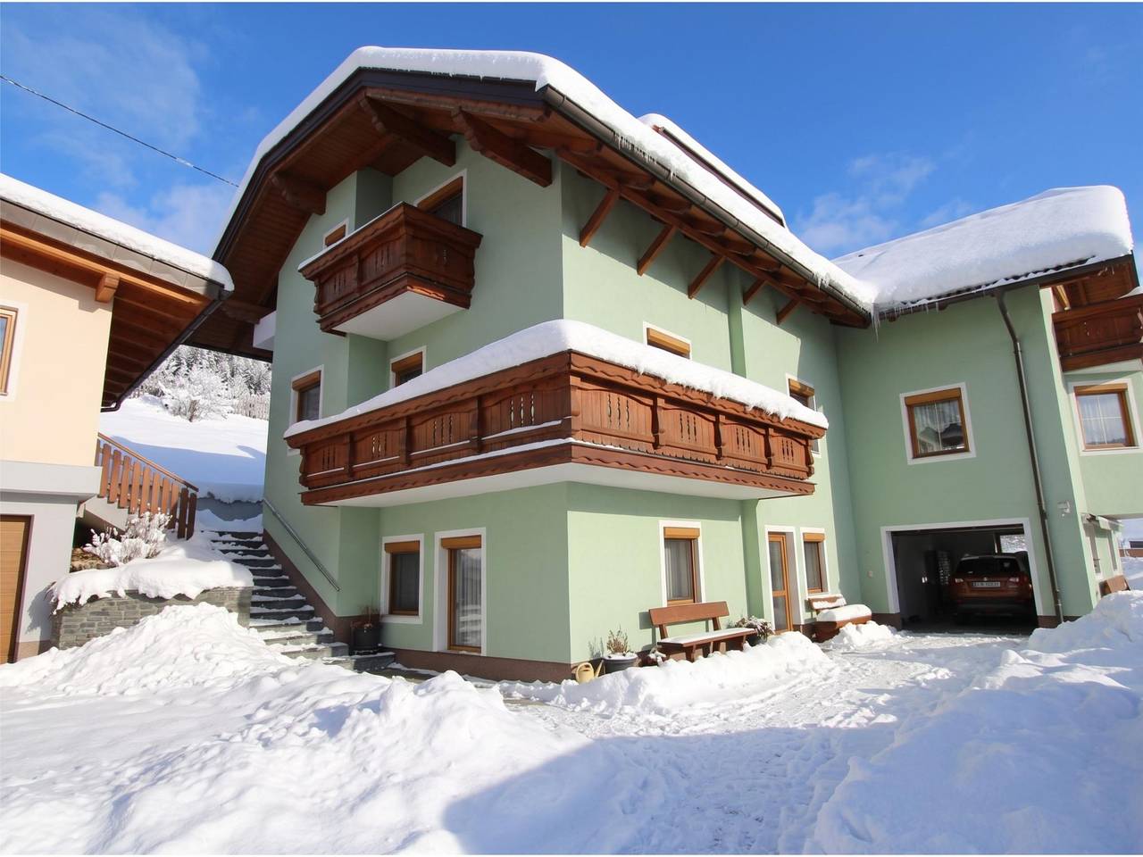 Ganze Wohnung, Komfortable Wohnung mit großem Balkon und Pool in Liebenfels, Mittelkärnten