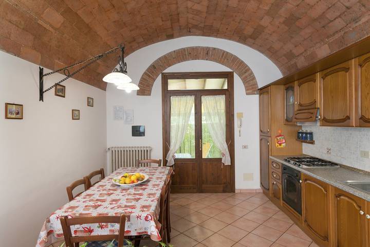 Appartamento "Il Pino - Alloro" con piscina condivisa e Wi-Fi in Cecina, Costa degli Etruschi