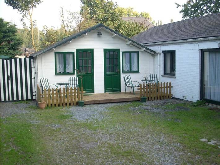 Location de vacances pour 3 personnes, avec jardin ainsi que vue et terrasse à Braine-l'Alleud