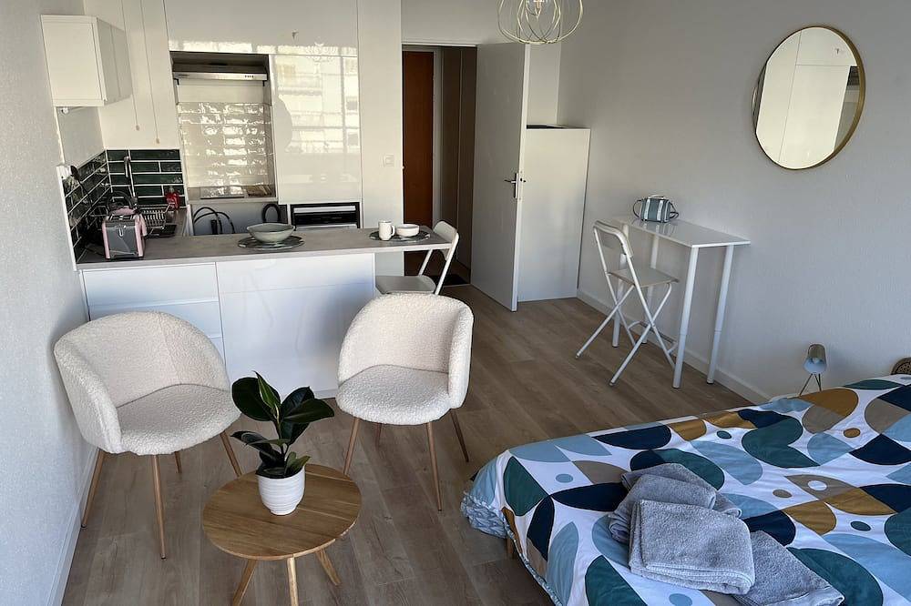 Appartement entier, Joli studio cosy Palais des Congrès, gare Sud in Nantes, Région de Nantes