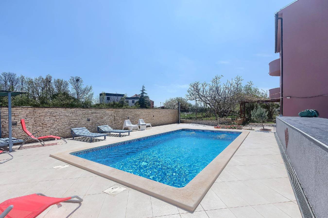 Entire holiday apartment, Gemütliche Ferienwohnung 3 in Valbandon, Southcoast Istria